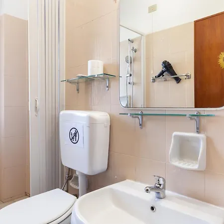 Holiday home Caravel 12 *