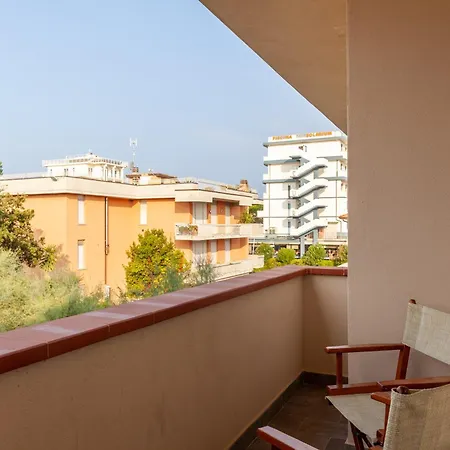 Caravel 12 Hébergement de vacances Lido di Camaiore